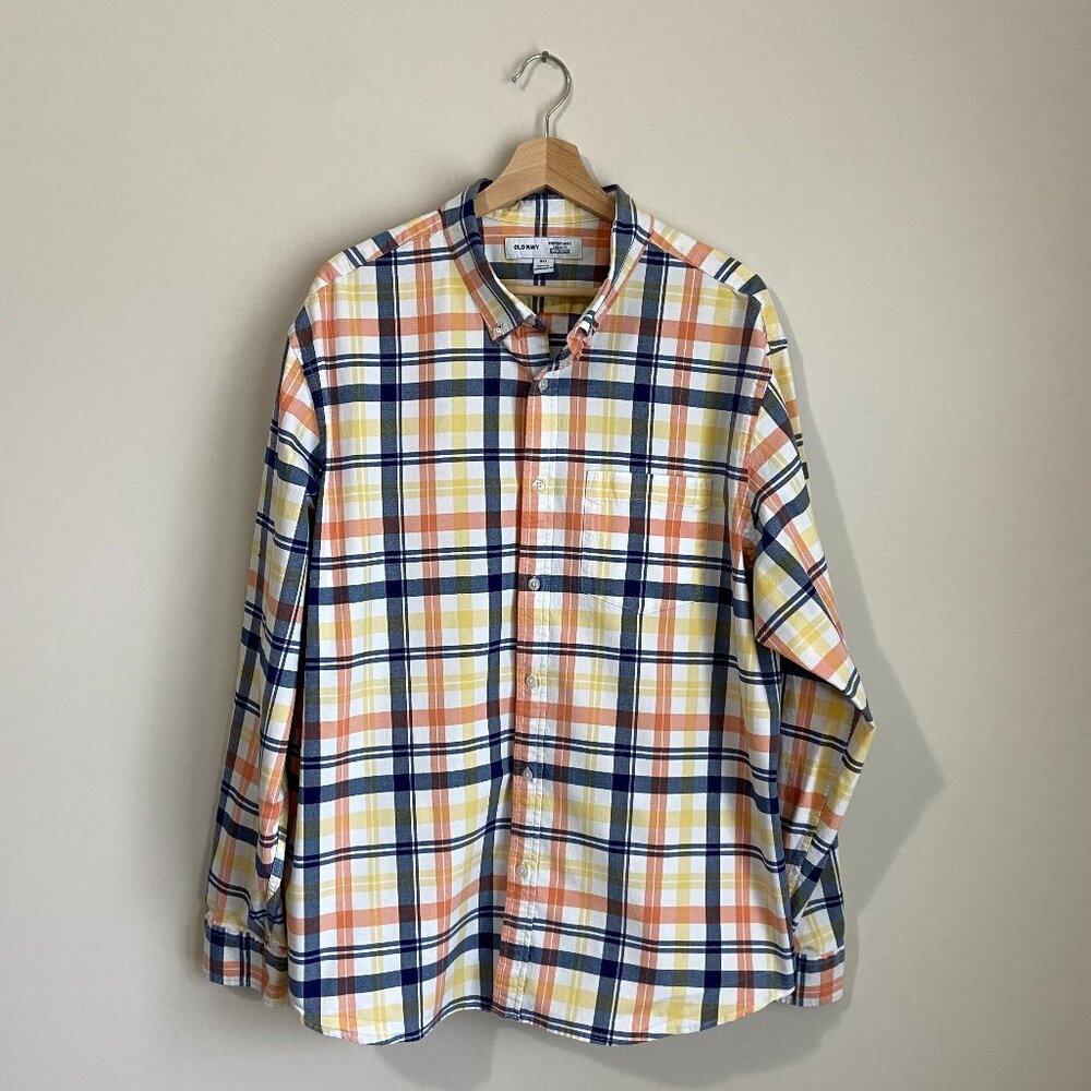 Old Navy Men's (XXL) Everyday Shirt- Regular Fit Yellow, Navy, Peach Plaid